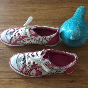 Coach Barrett poppy sneakers size 7 1/2 💕